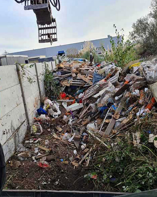 Débarrasse Tout Transporte Tout : enlèvement déchets à Bordeaux en Gironde (33)
